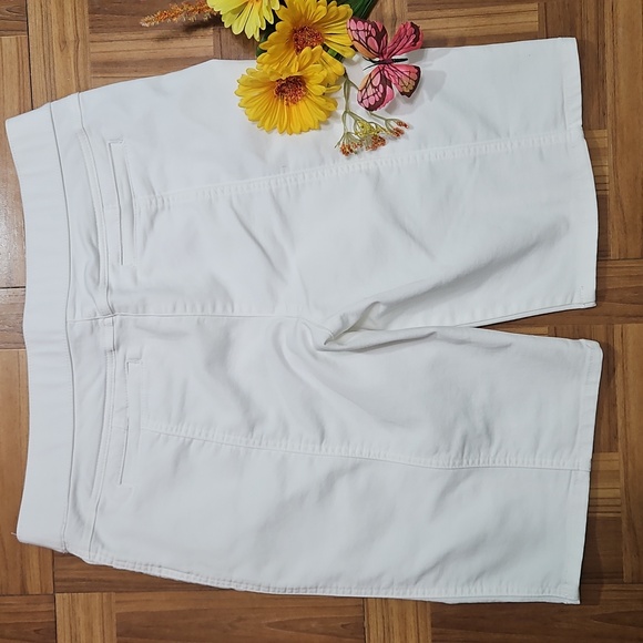 Coral Bay Pants - CORAL BAY pull-on bermuda shorts